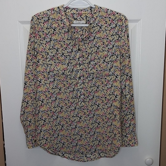 Equipment Femme Signature Silk‎ Blouse - Picture 1 of 12
